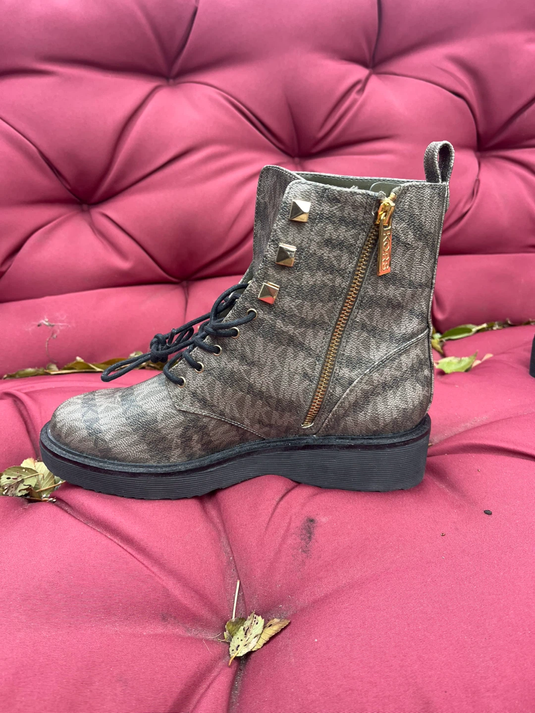 Michael Kors Bryce Lug Boot Size 7 - photo 4