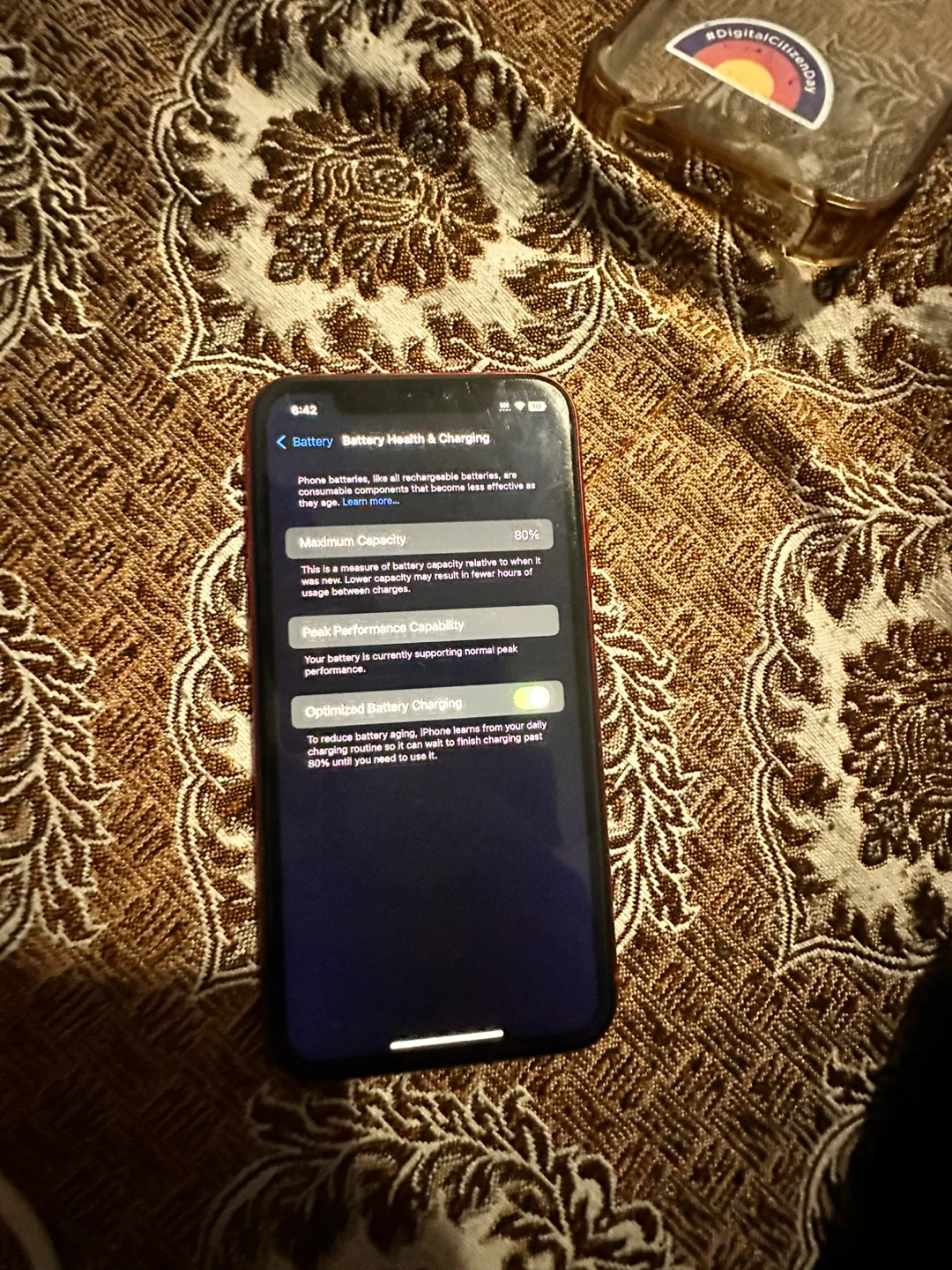 Apple iPhone XR - Red - photo 3