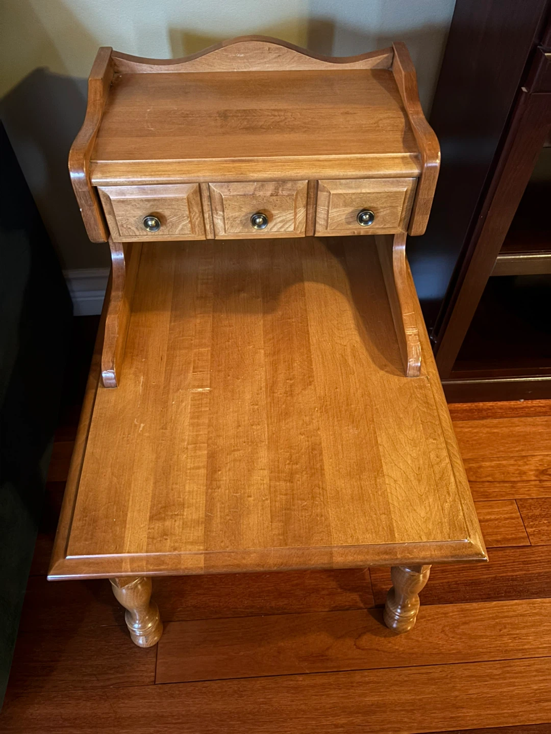 Vintage Side Table VIC Design Inc.