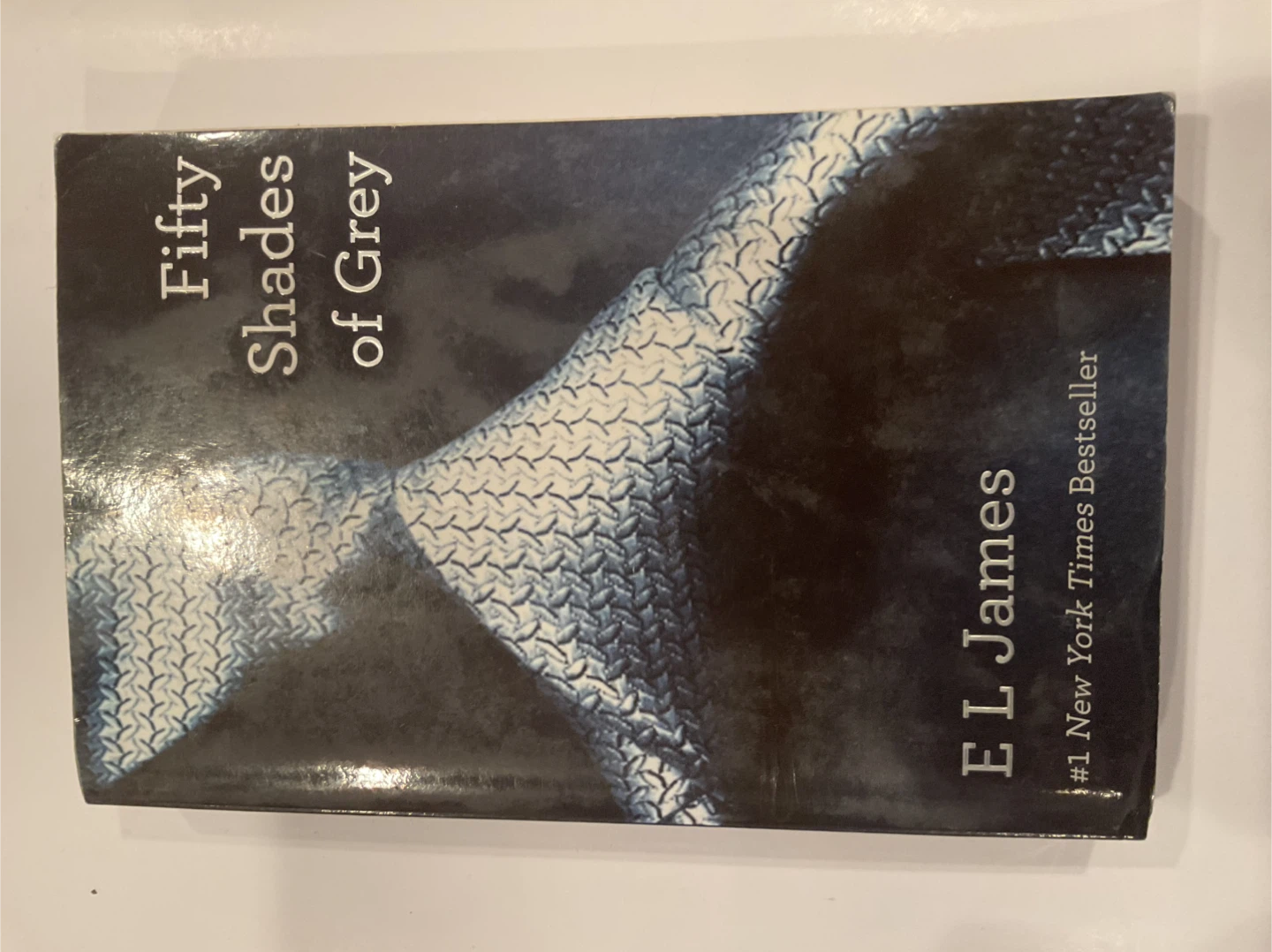 🏆 Fifty Shades Trilogy by E L James - photo 2