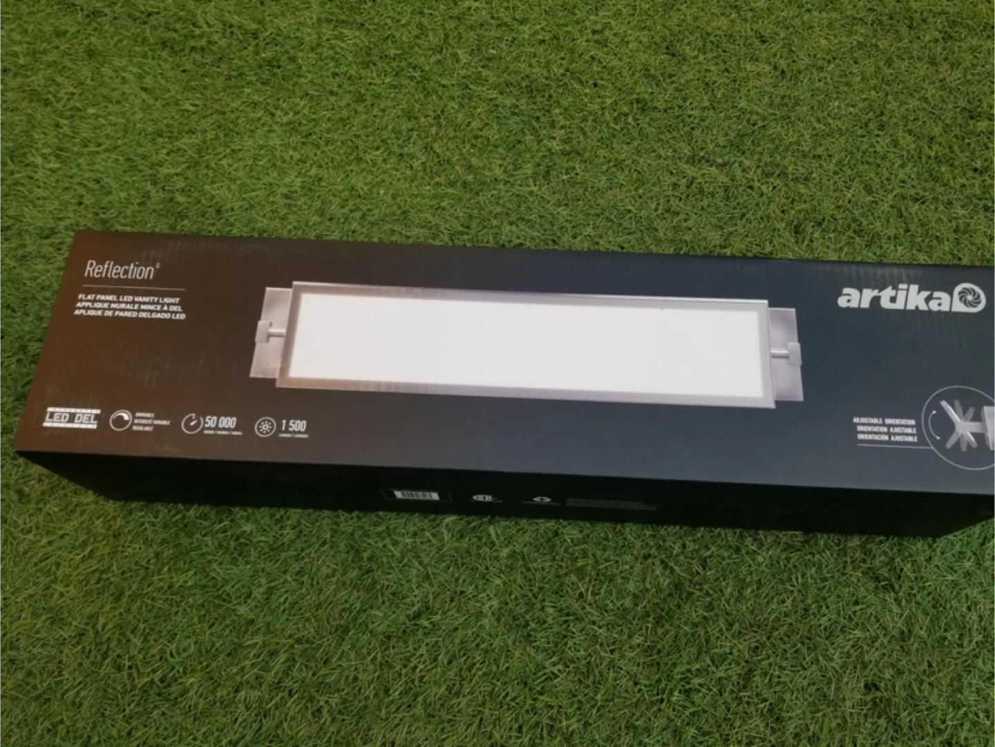 Artika Reflection LED Vanity Light - New in Box!