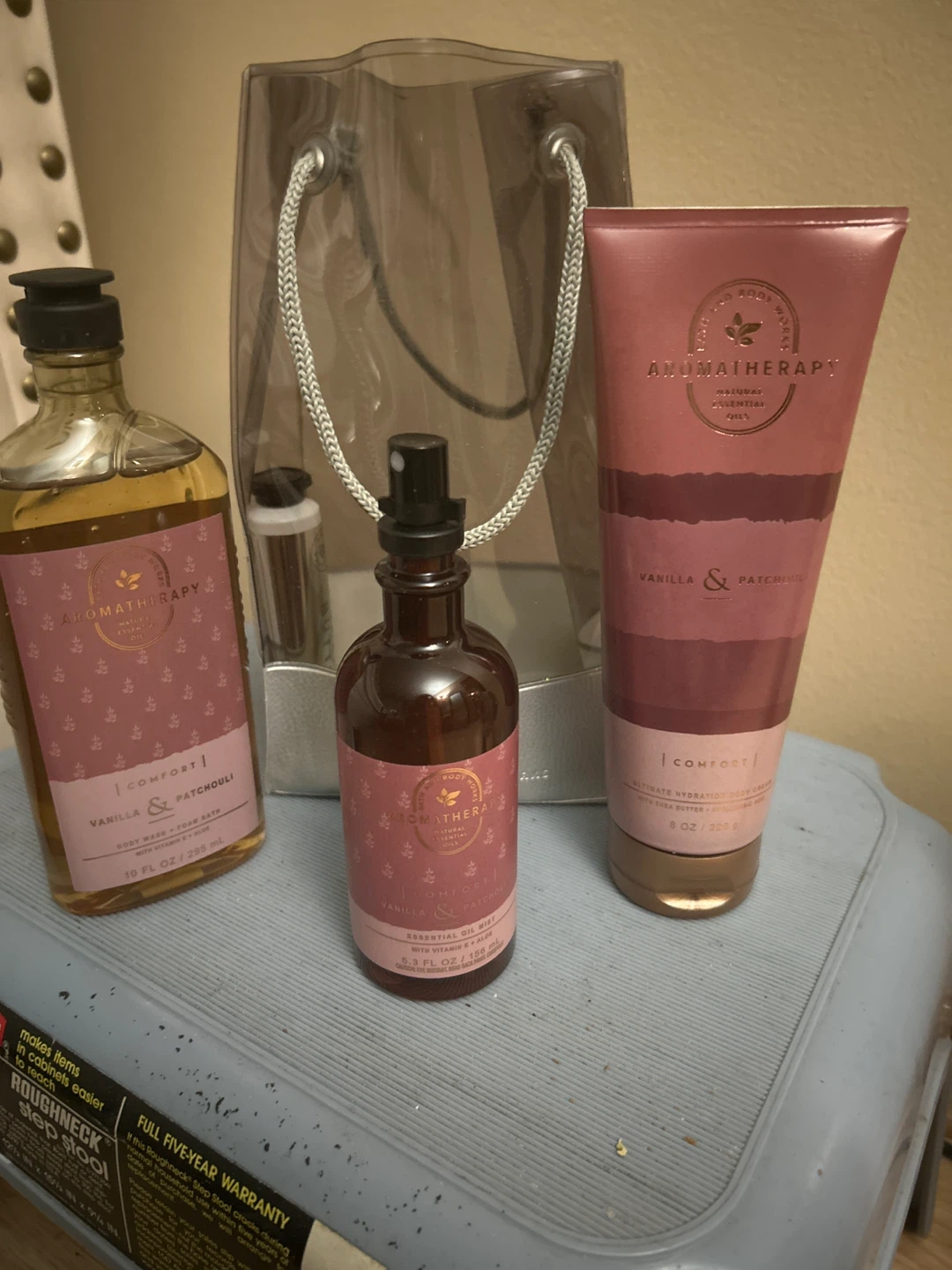 Brand New bath & body works 4 piece gift set