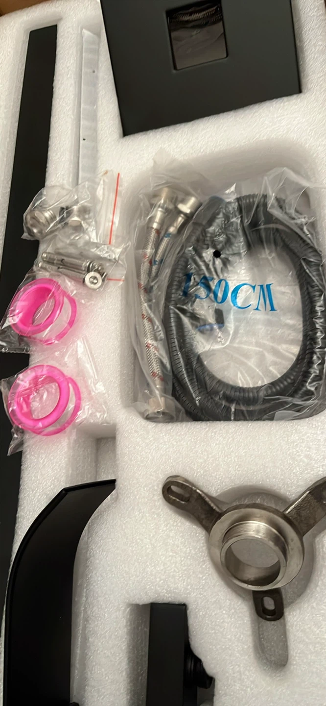 CHENWMZ Bathtub Faucet Shower Set - NEW - photo 5