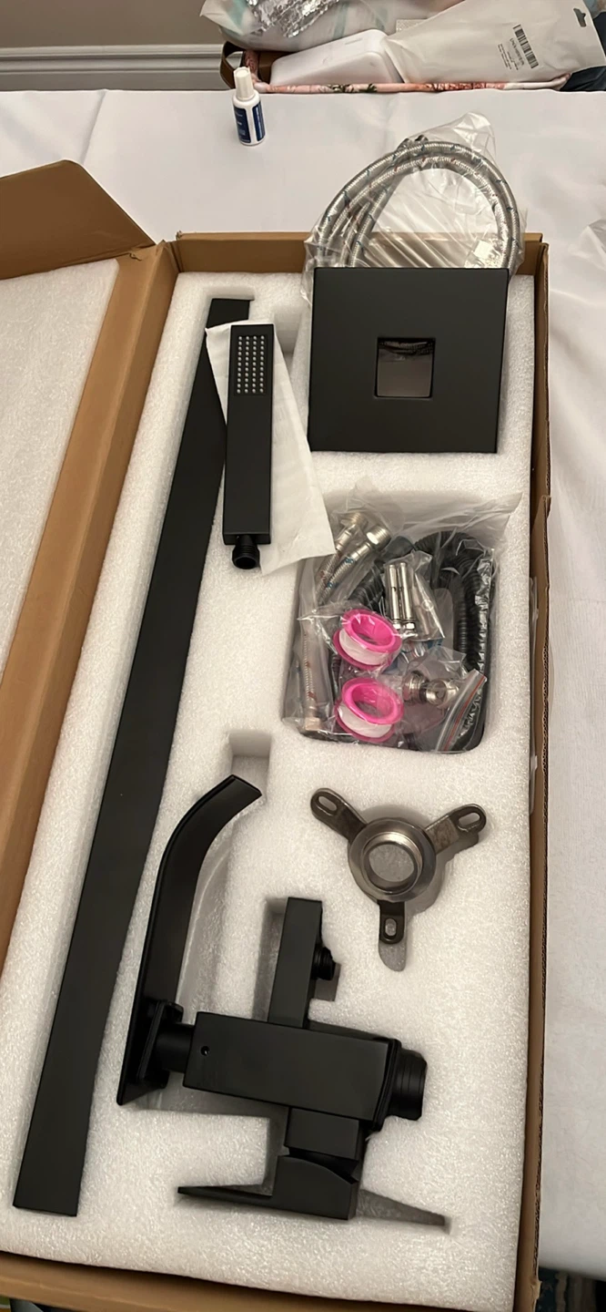CHENWMZ Bathtub Faucet Shower Set - NEW - photo 2
