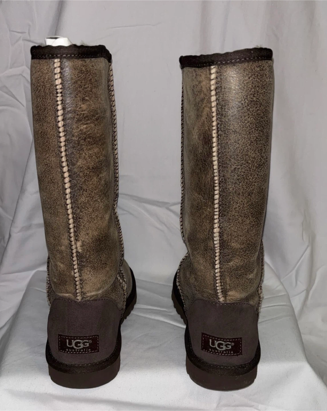 UGG Tall Brown - Size 6 Women’s - photo 4