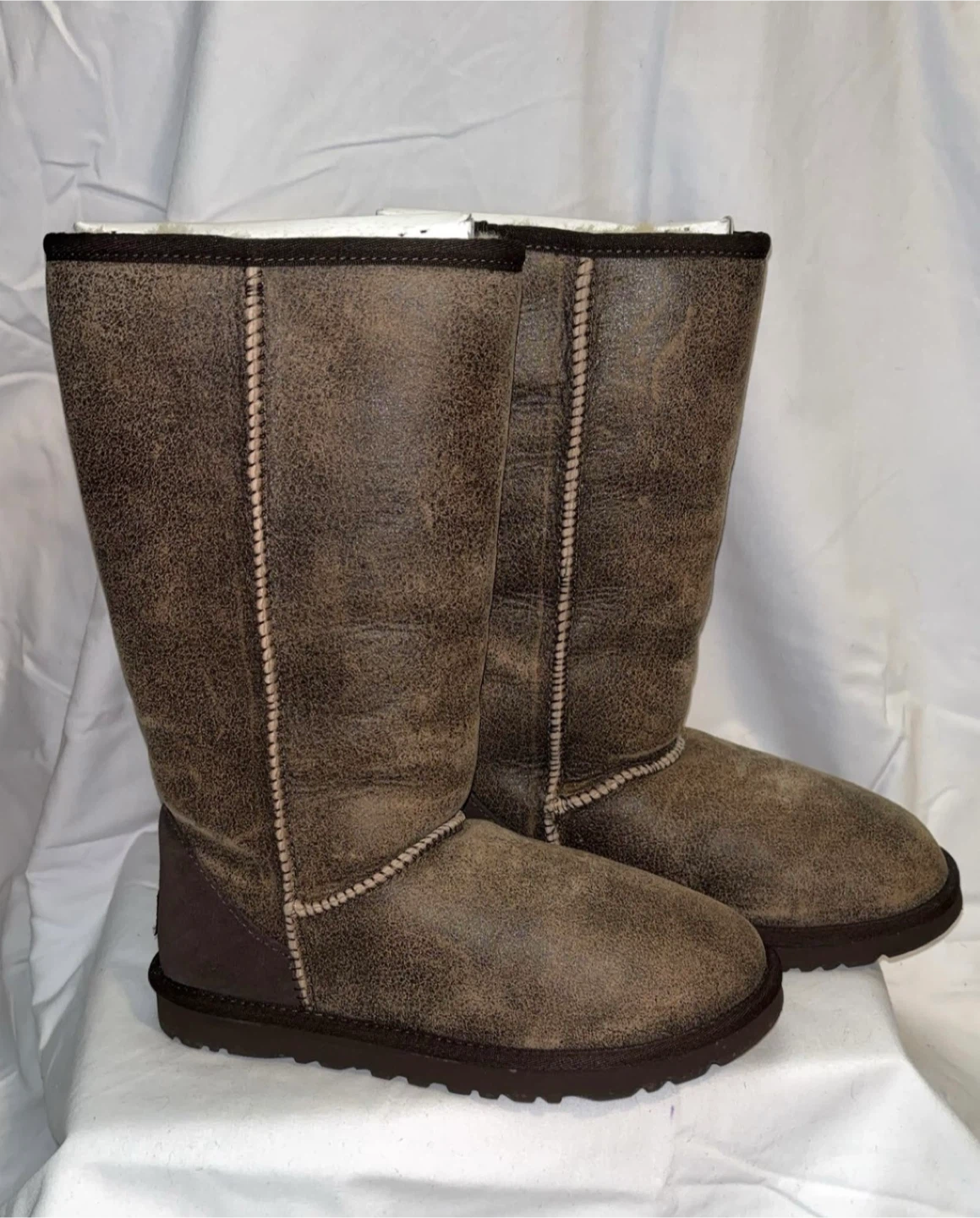 UGG Tall Brown - Size 6 Women’s - photo 2