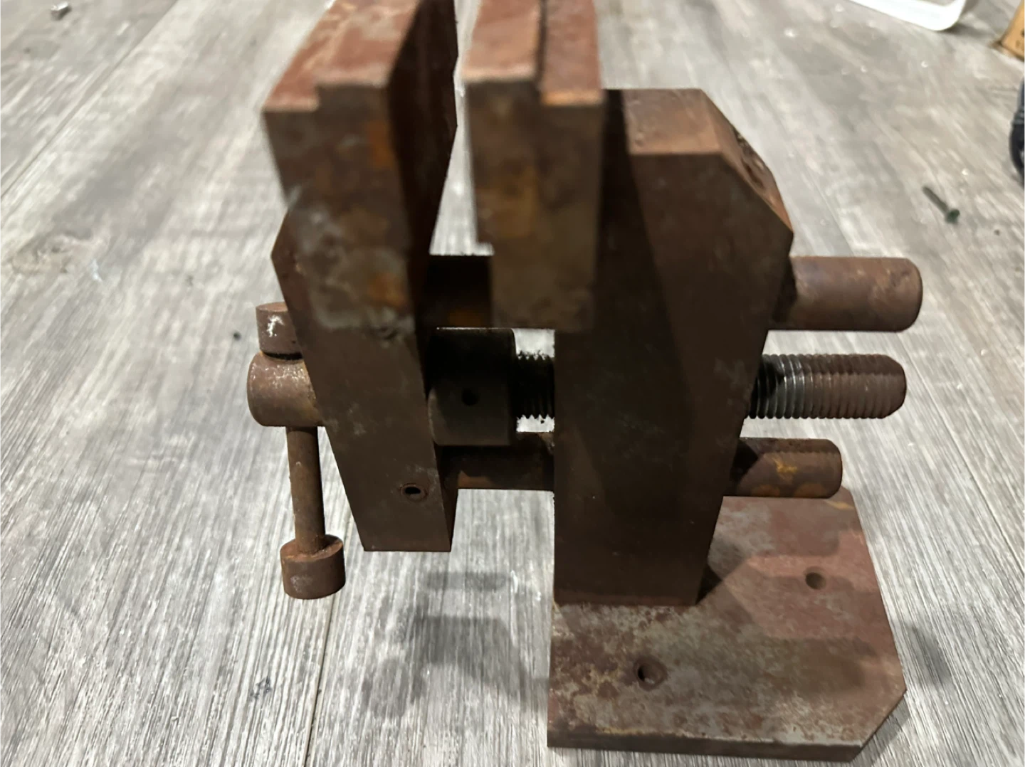 Bench Vise - photo 3