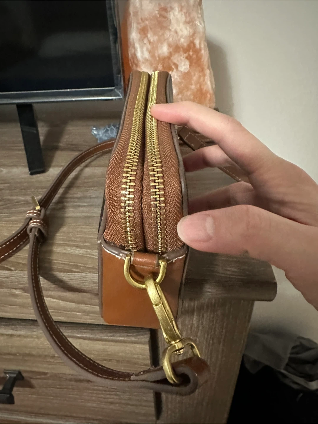 Authentic MNG Brown Crossbody Bag - photo 2