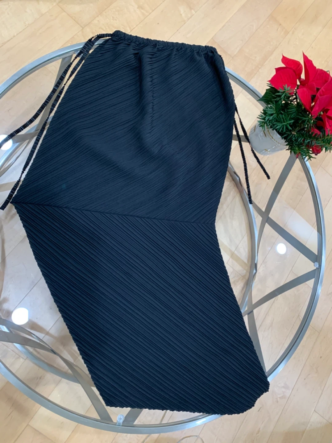 Issey Miyake Black Pleated Skirt (Size M) - photo 4