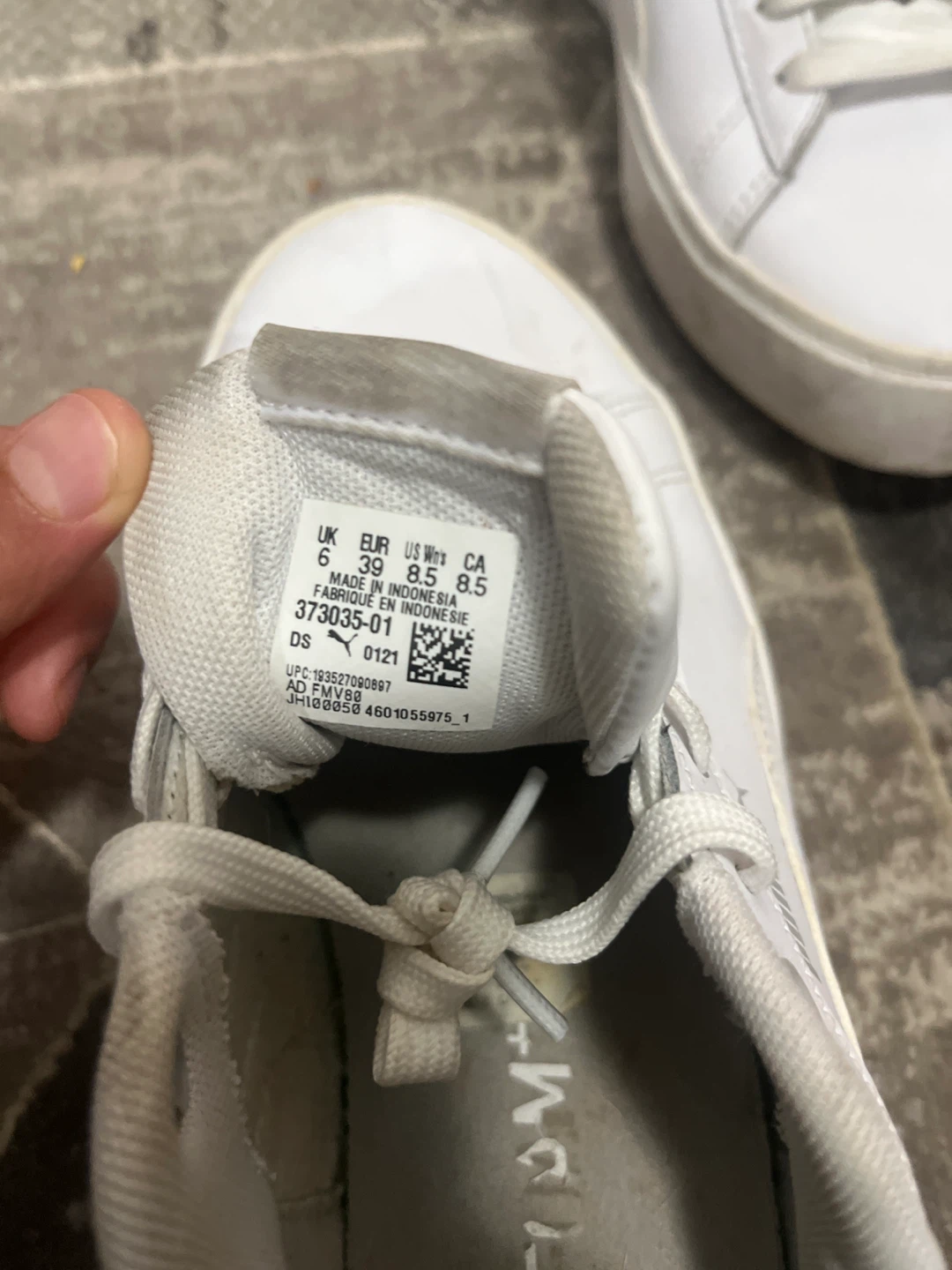 Puma White Leather Sneakers - Women's Size 8.5 - photo 2