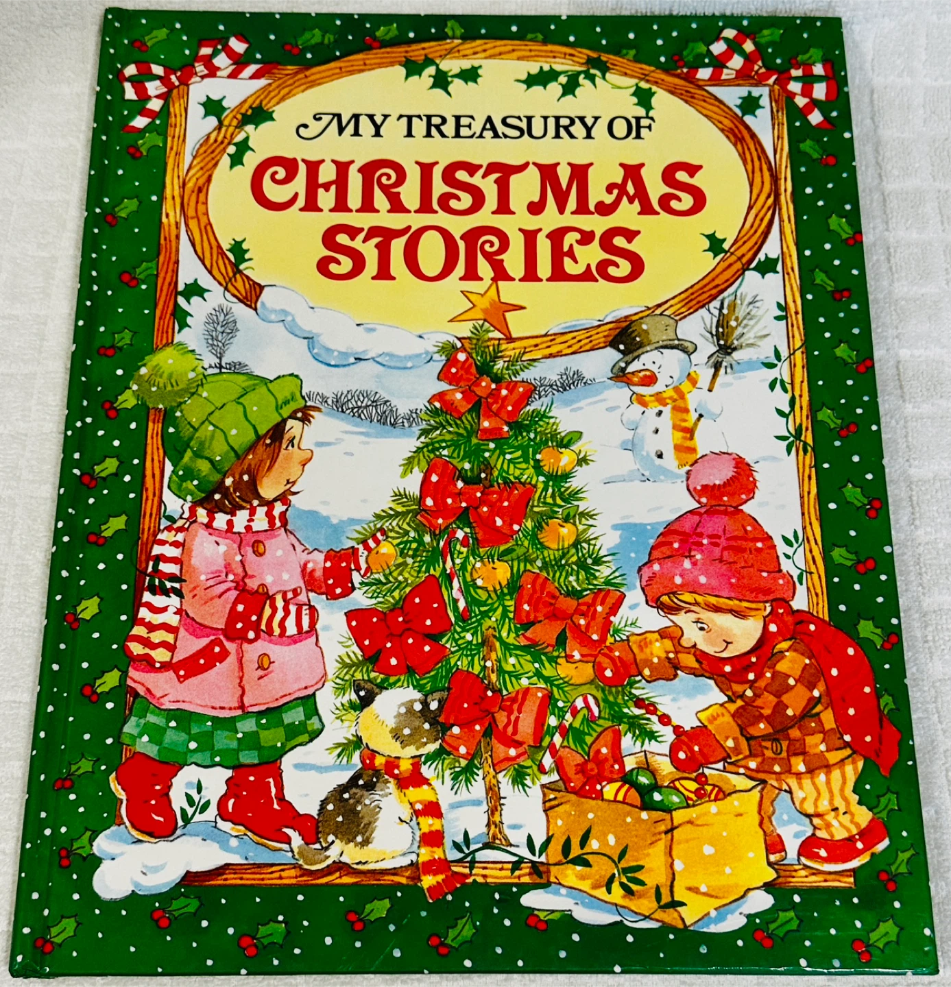 Vintage (1991) Children’s Treasury of Christmas Stories Book…