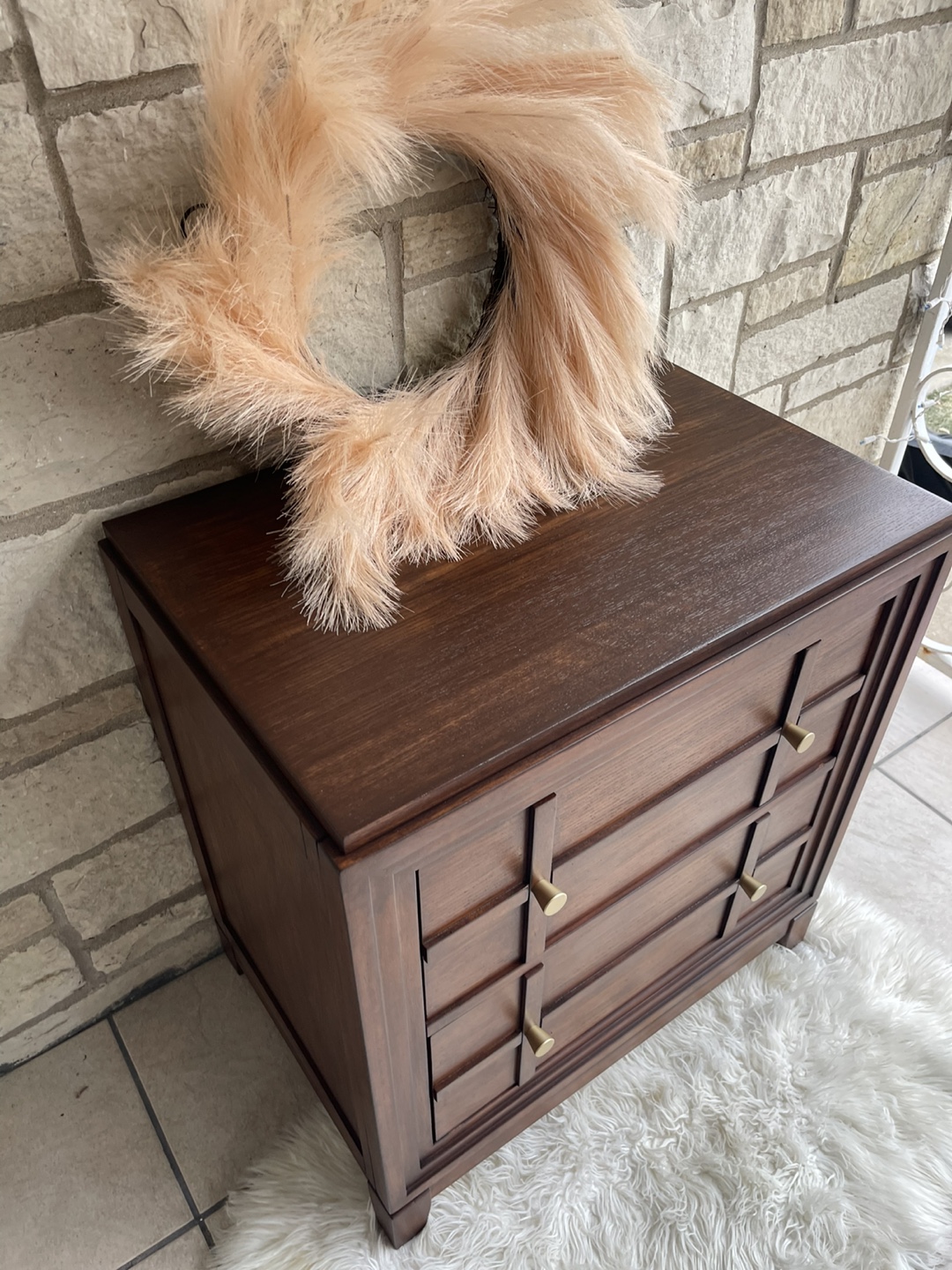 Oversized nightstand/Accent piece/Small console table - photo 3