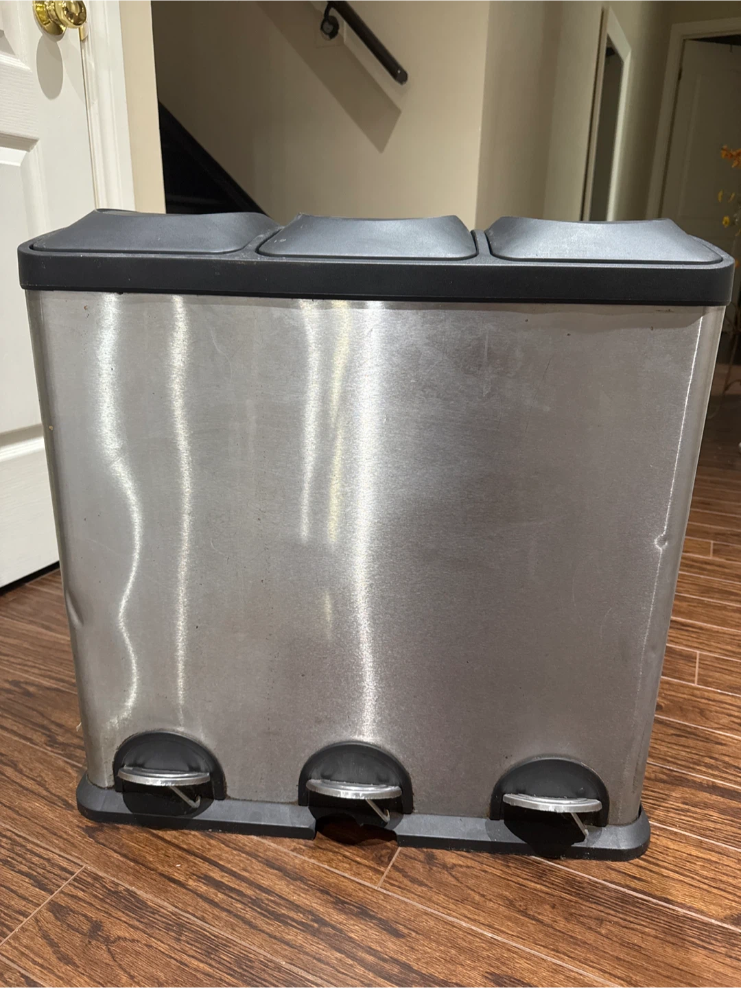 Almost new - Triple Compartment Recycling Bin