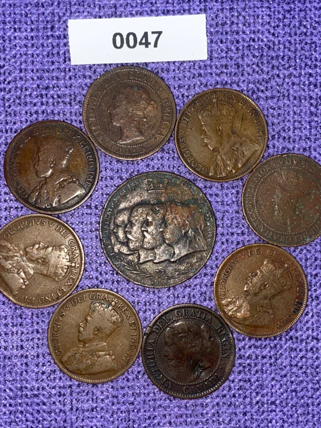 Vintage Canadian One Cent Coins - photo 3