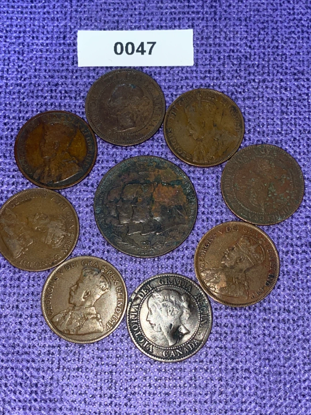 Vintage Canadian One Cent Coins - photo 2