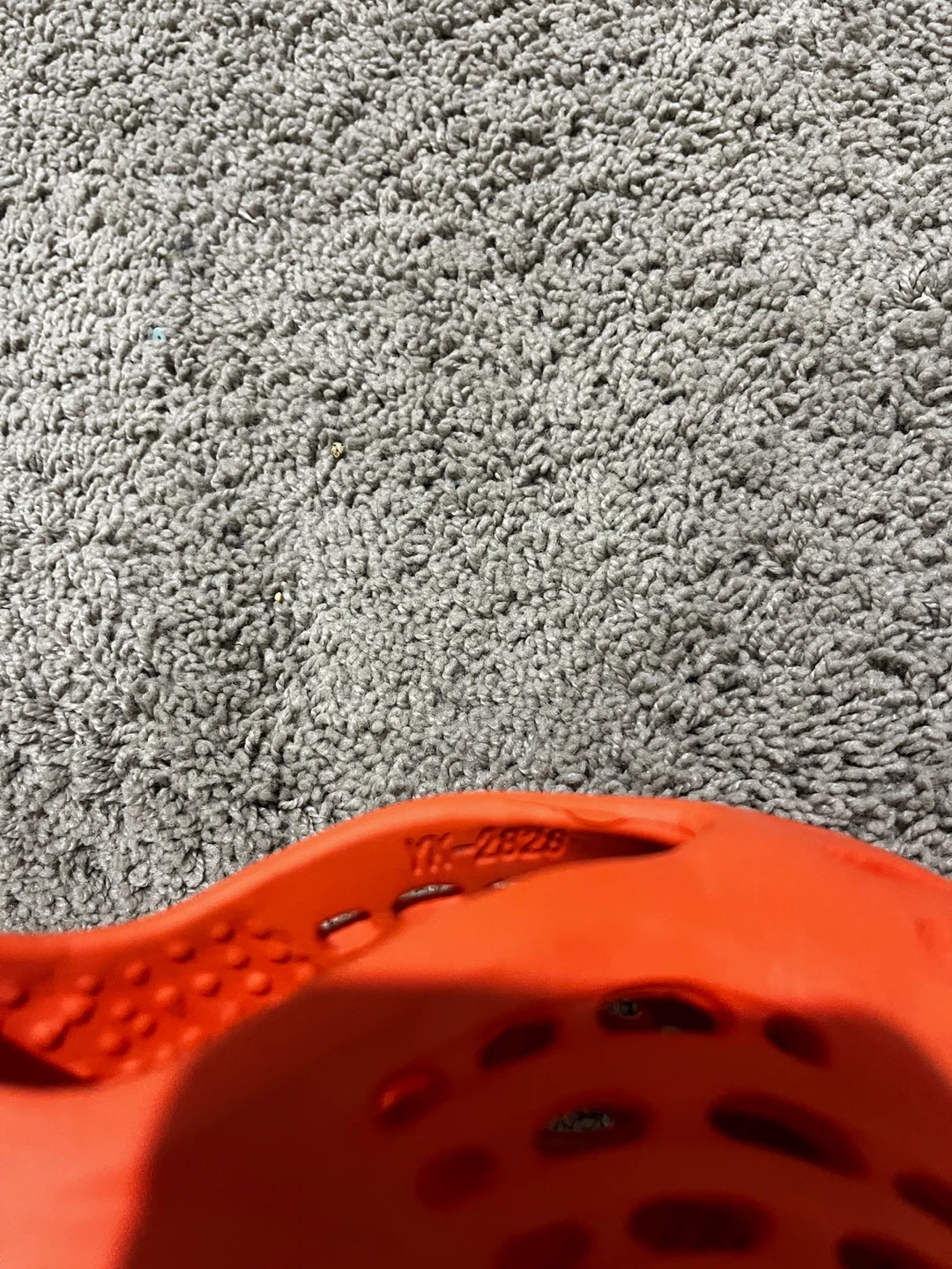 Orange Foam Runners Size 10 - photo 2
