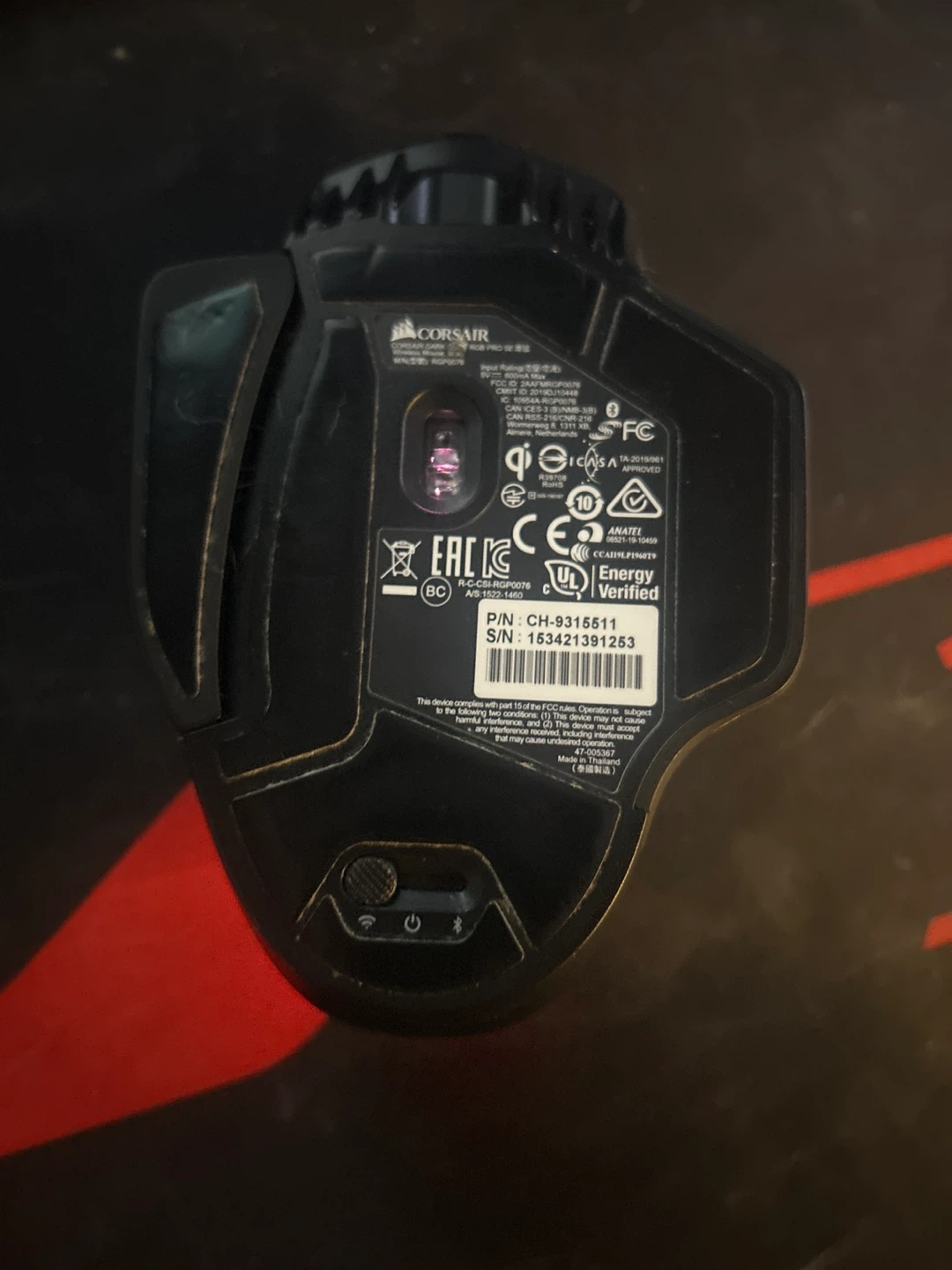 Corsair Dark Core RGB Pro Wireless Gaming Mouse - photo 3