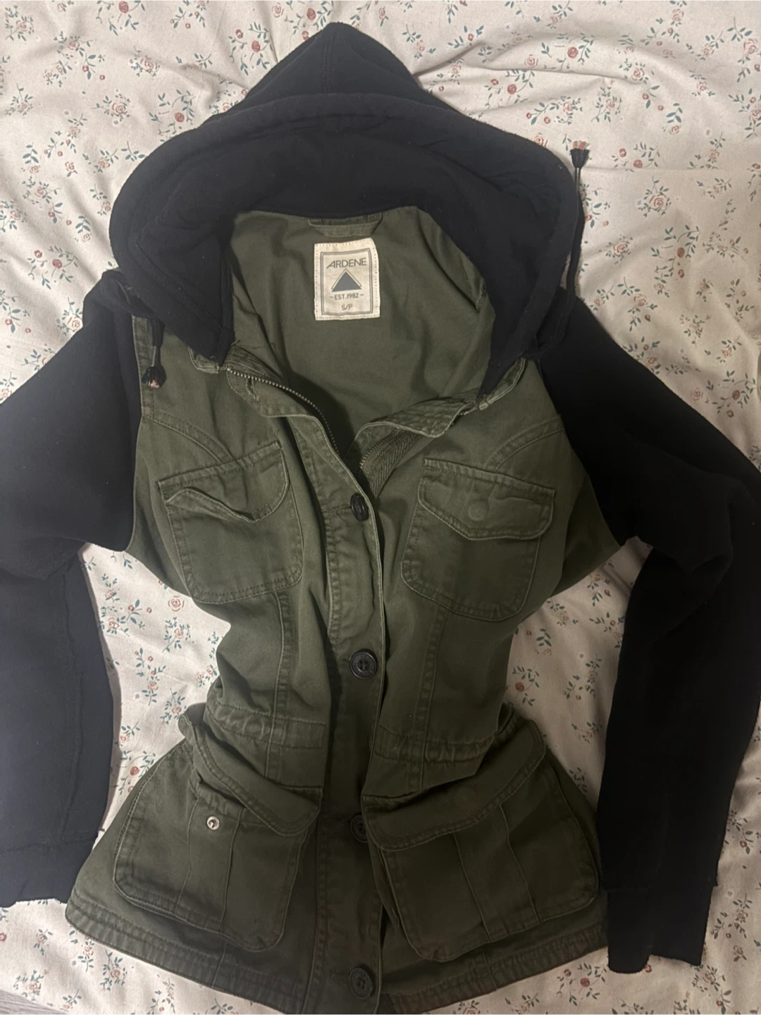 2000s Olive Green Jacket with Black Hoodie - Size S/P