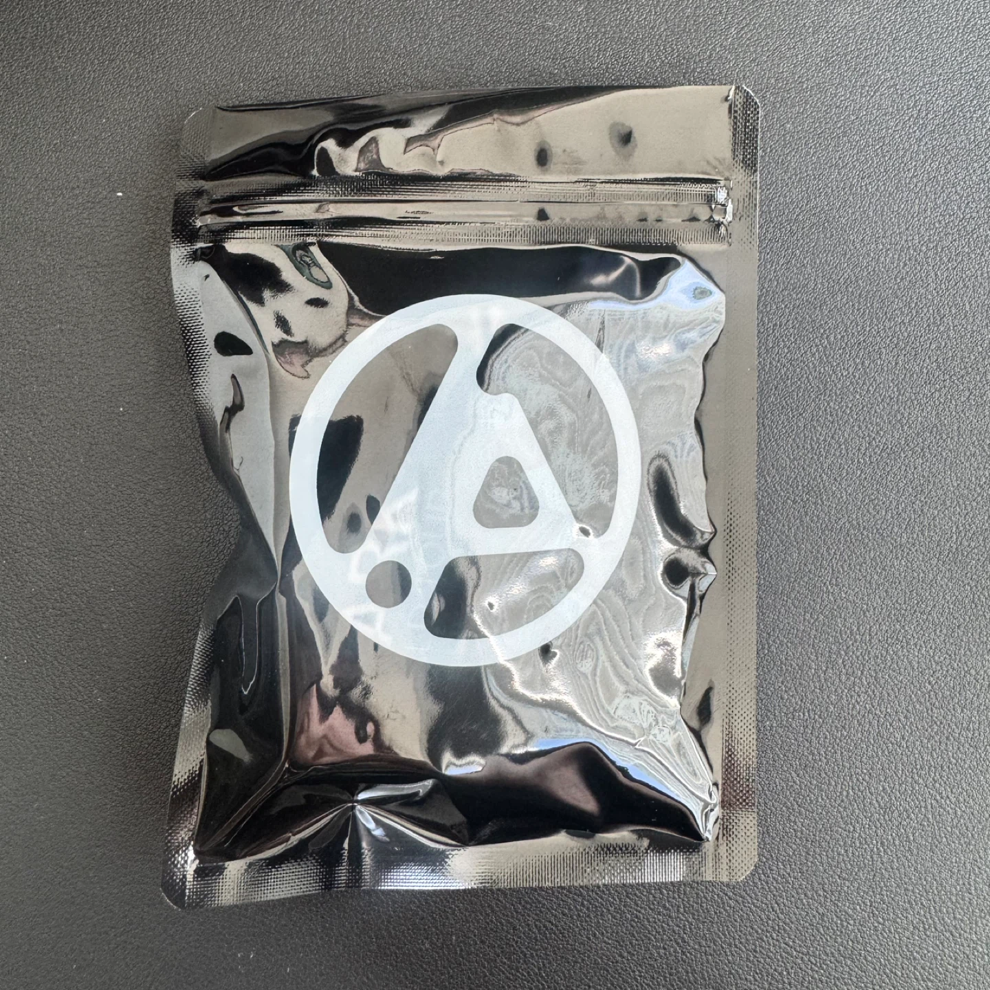 Linkin Park Pin and Lanyard Toronto exclusive - photo 2