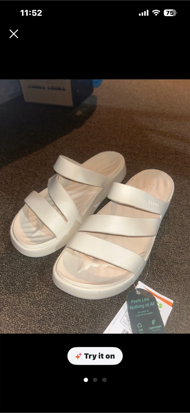 Crocs Getaway Strappy Sandals - Women's US 10