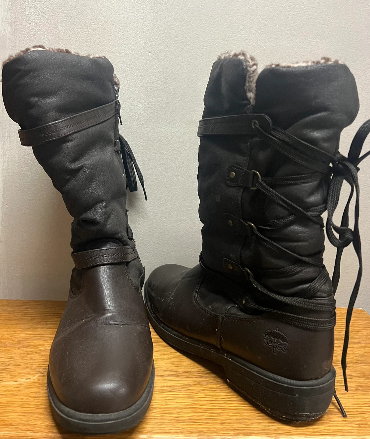 Women's boots Size 10  Brown FAUX FUR Lined - photo 2