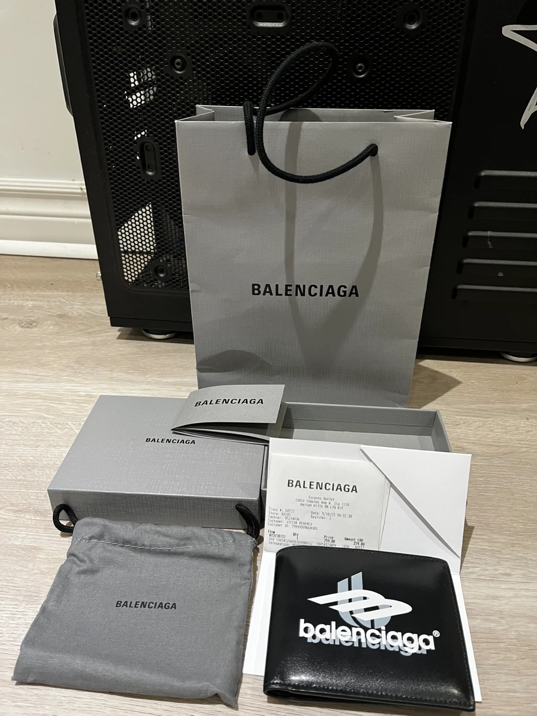 Balenciaga Black Leather Wallet - photo 3