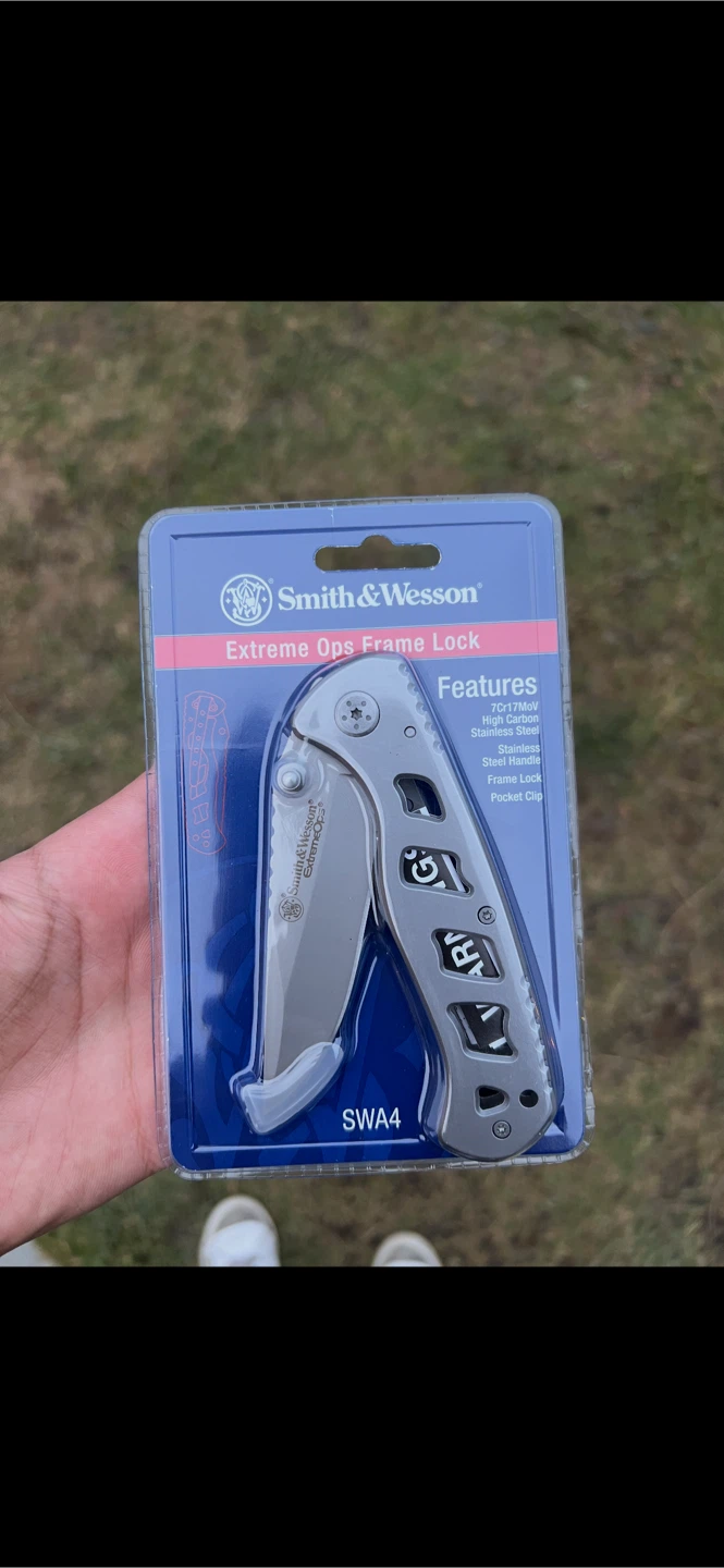 New Smith & Wesson Extreme Ops Frame Lock Knife