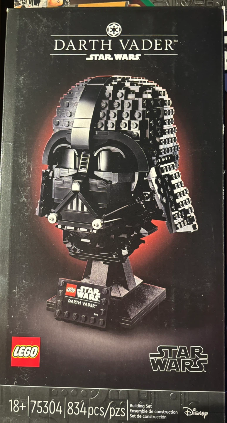 LEGO Star Wars Darth Vader 75304 (834pcs)