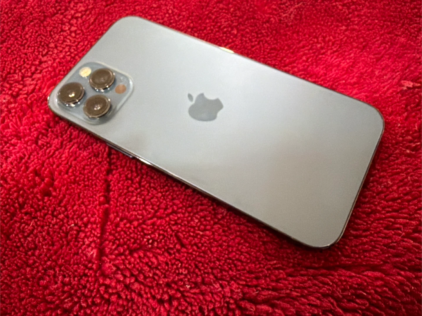 iPhone 12 Pro Max – Excellent Condition