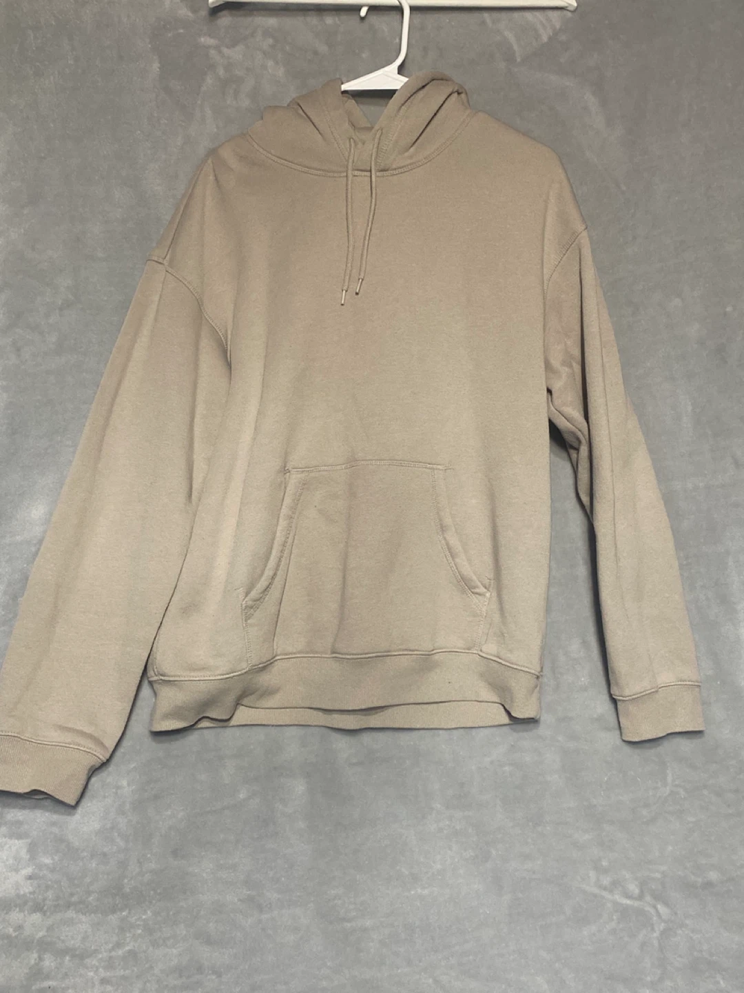 H&M Relaxed Fit Beige Hoodie - Size M