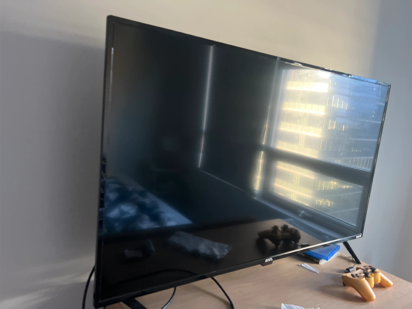 onn. Roku TV