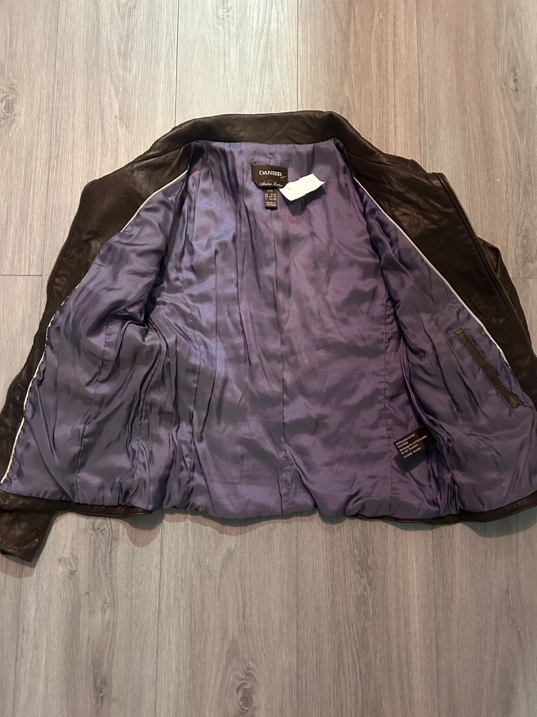 Danier Italian Leather Jacket - Size M - photo 3