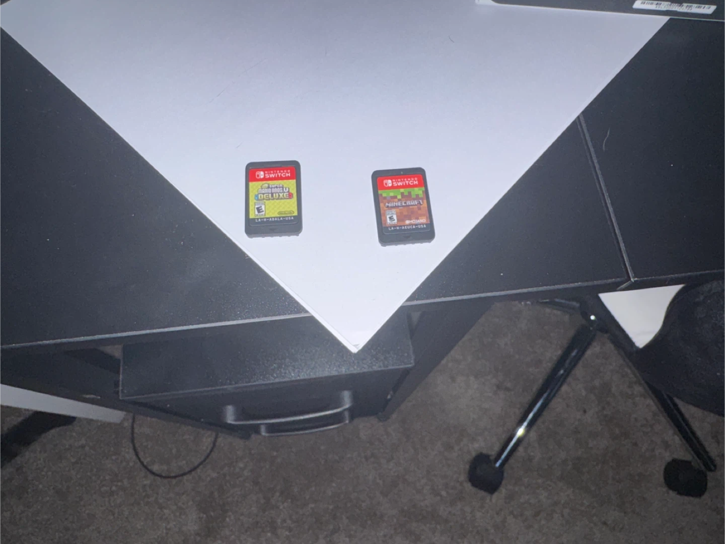 Nintendo Switch OLED Bundle (READ DESCRIPTION) - photo 4