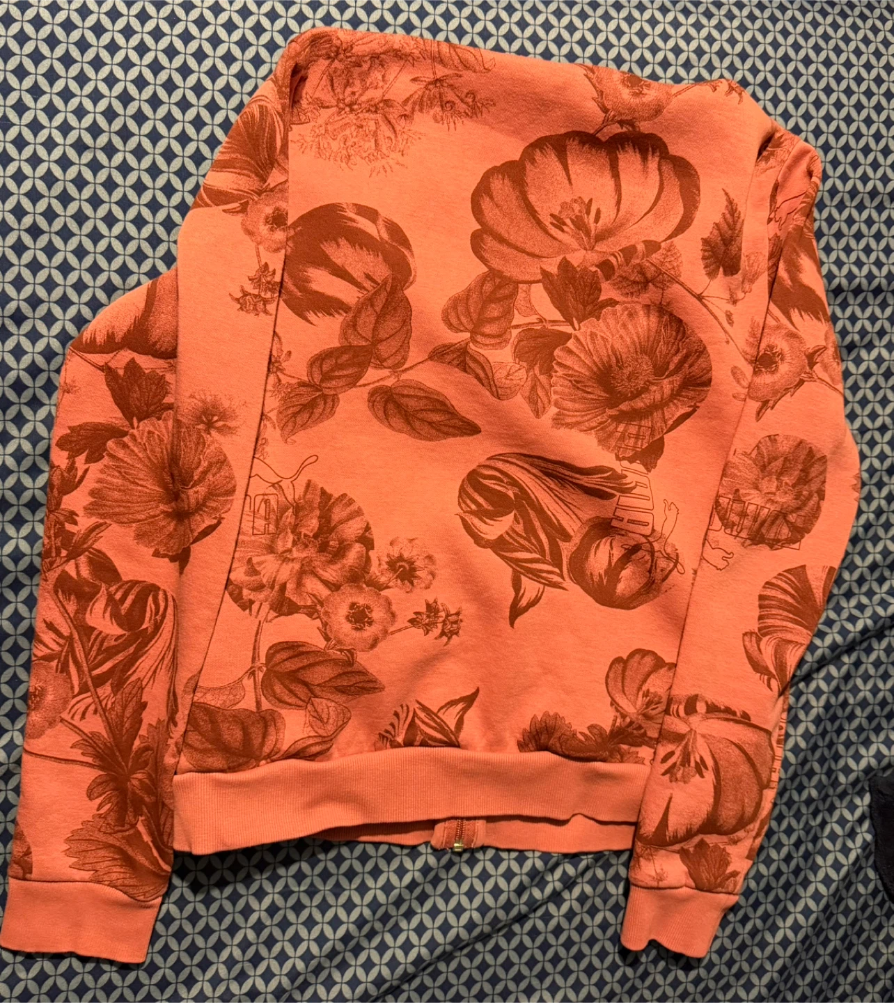Puma Floral Print Tracksuit - Size M - photo 2