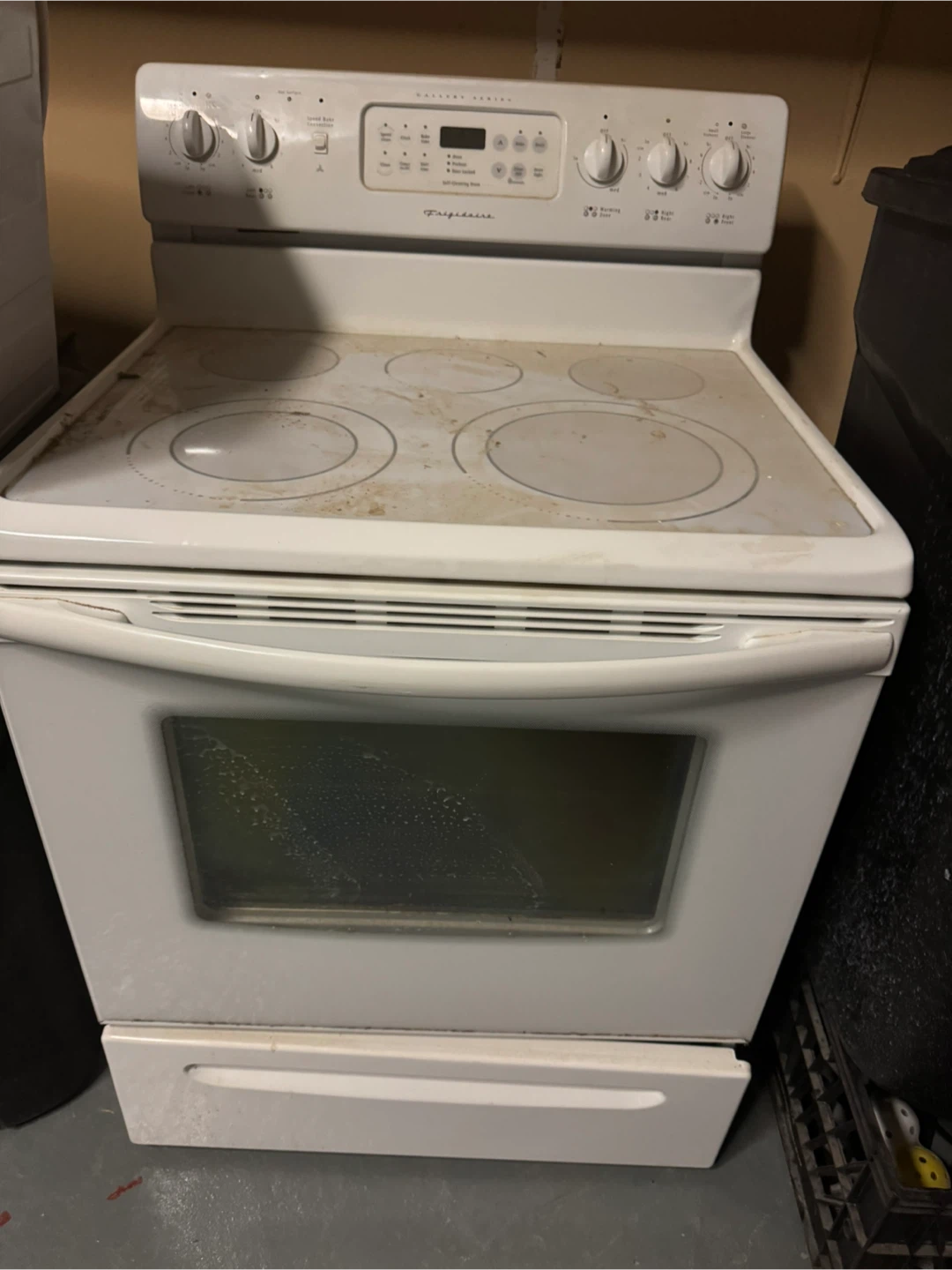 Frigidaire Gallery Series Electric Range
