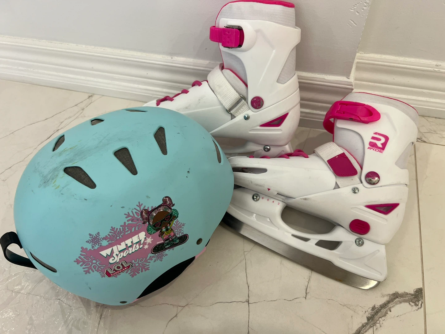 Girls' Ice Skates Size 5 & Helmet