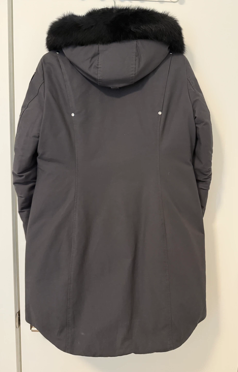 Moose Knuckles women’s Parka - Size L - photo 2