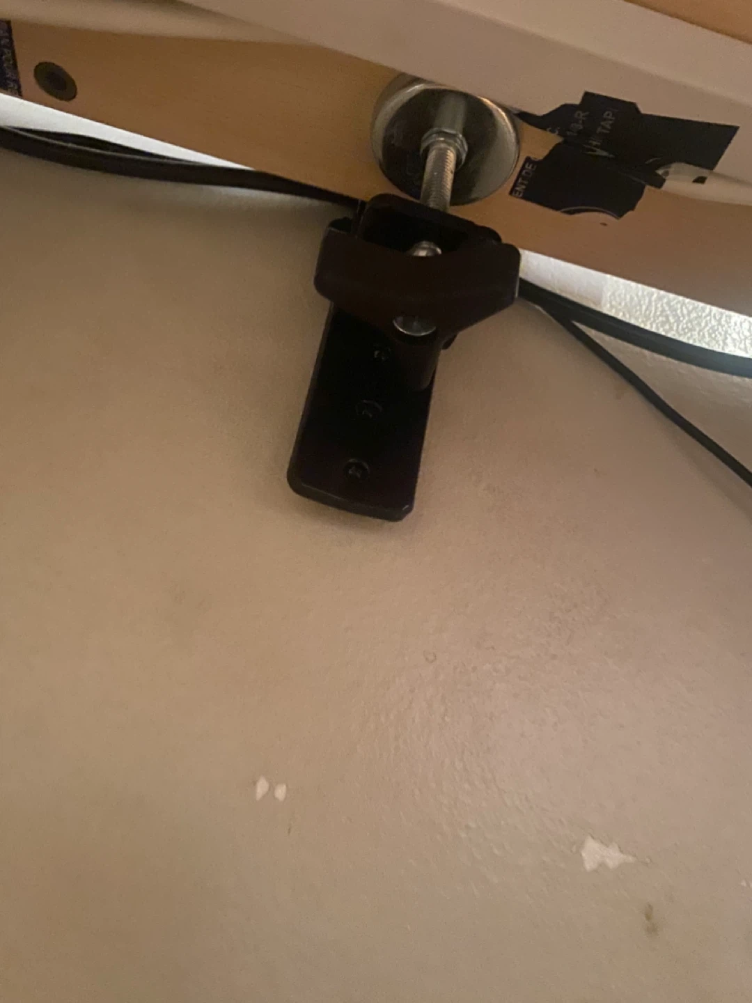 Monitor arm - photo 3