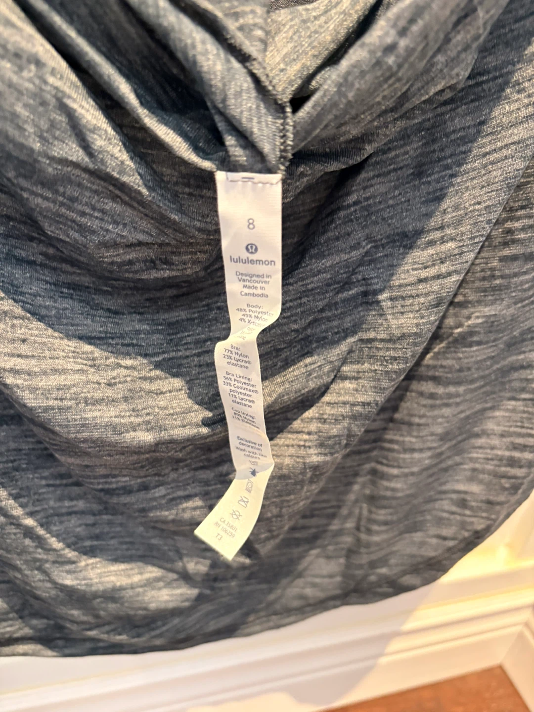 Lululemon Raise The Barre Tank, Size 8 - photo 2