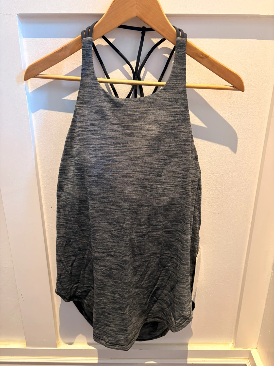 Lululemon Raise The Barre Tank, Size 8
