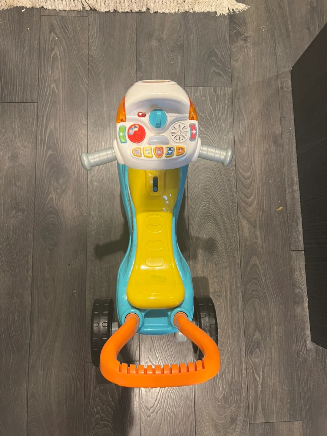 VTech 2-in-1 Learn & Zoom Motorbike