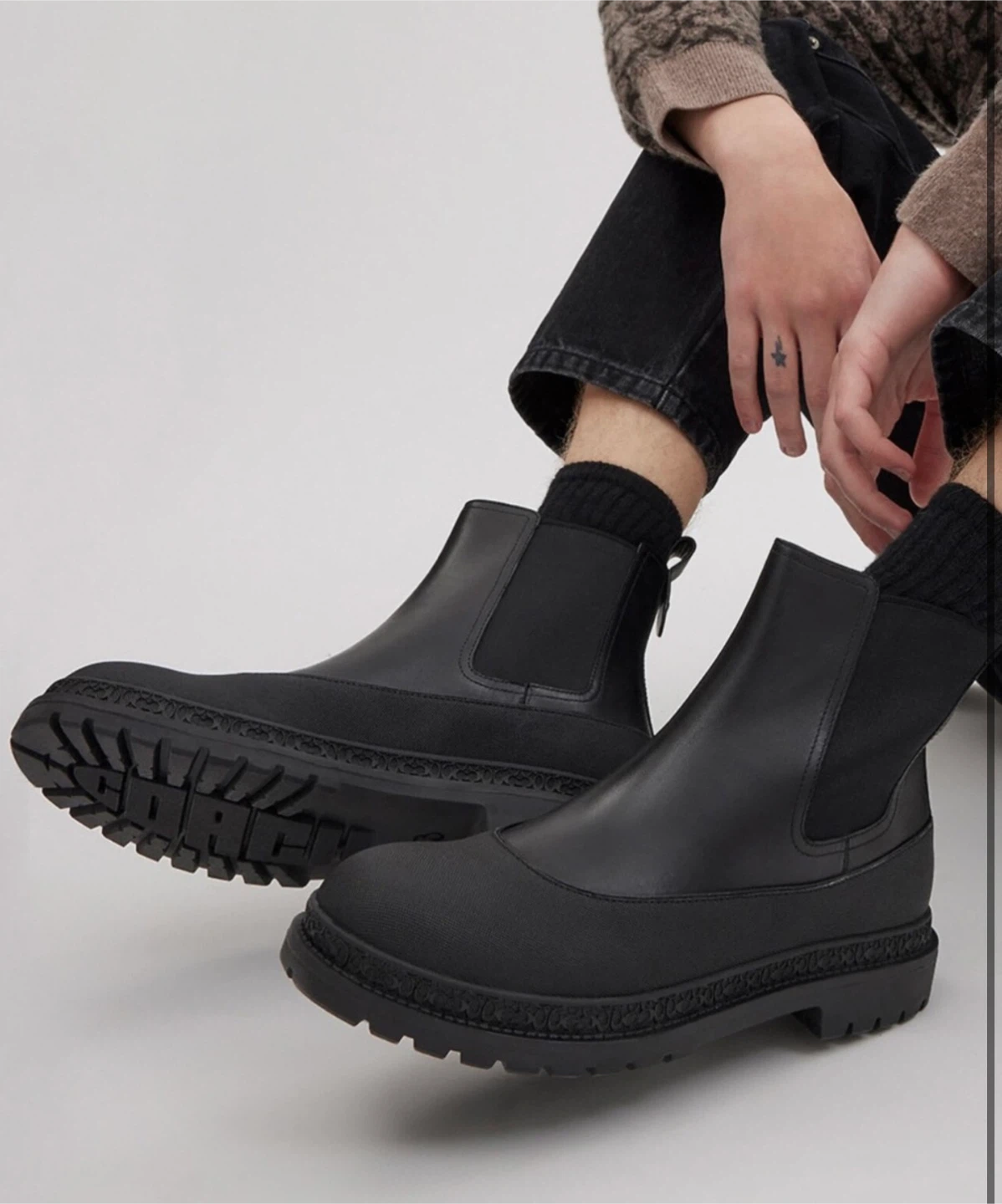 Coach Black Leather Chelsea Boots - photo 2