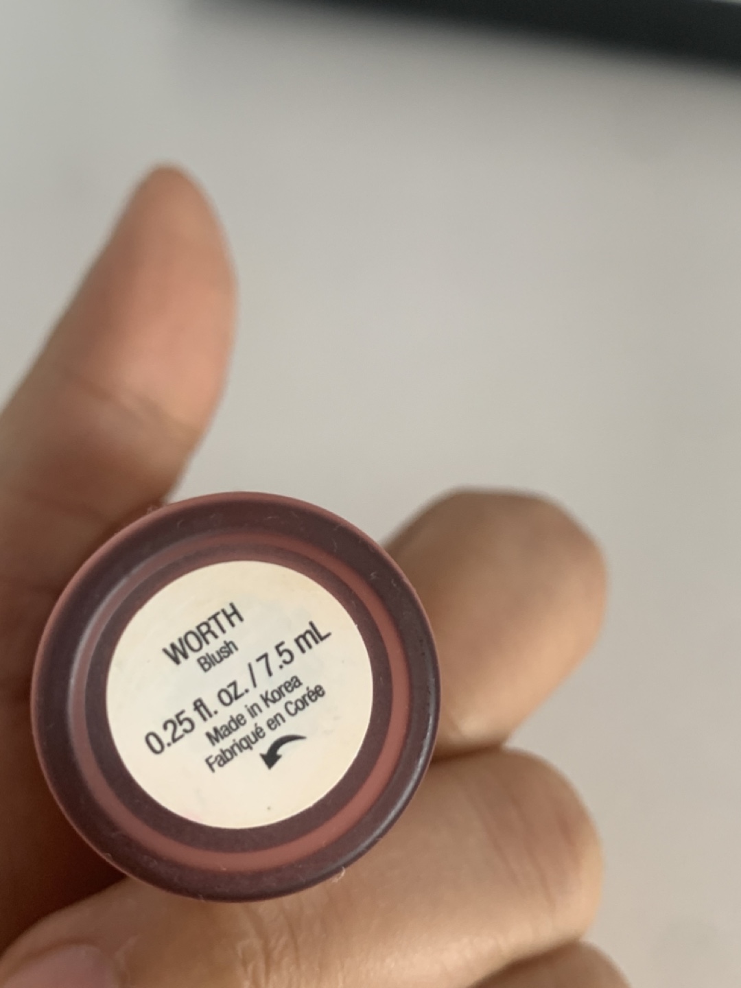 Rare Beauty blush, in the shade “Worth” - photo 2