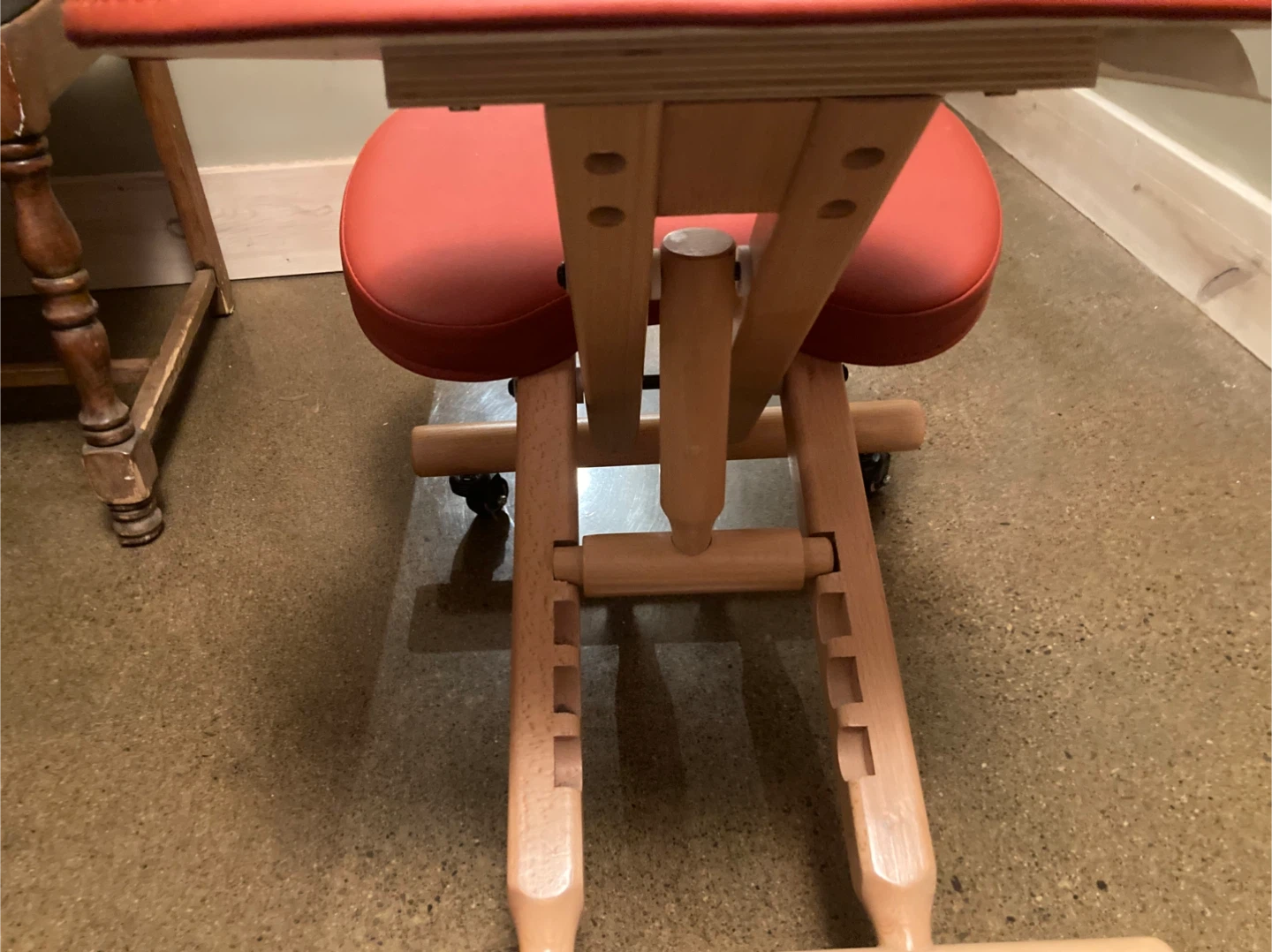 kneeling chair - photo 4