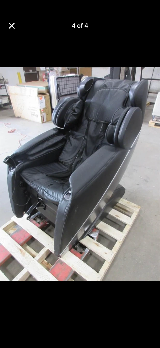 TRUMEDIC INSTASHIATSU MASSAGE CHAIR - photo 4