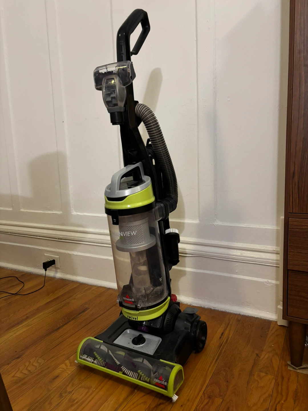 Bissell CleanView Swivel Vacuum
