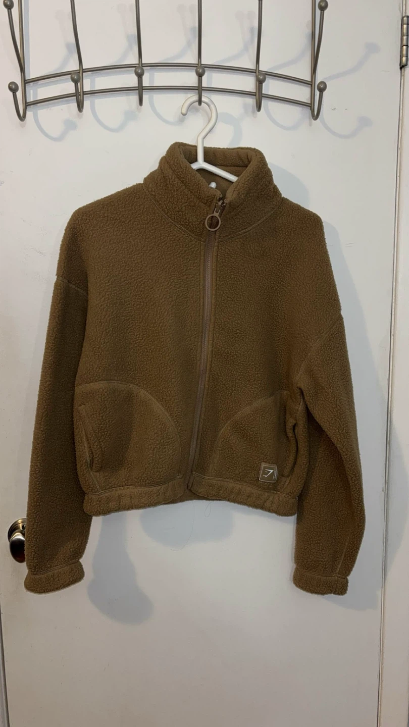Gymshark Fuzzy Sweater -XS (fits oversized)