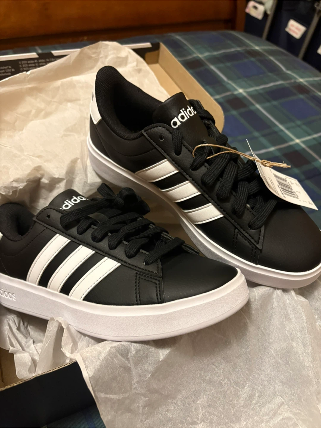 New Adidas Grand Court 2.0 Sneakers - Size 3.5 US - photo 2