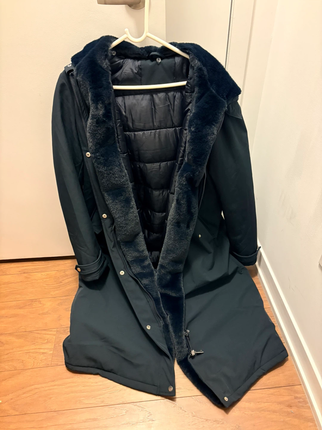 Long Black Winter Coat with Faux Fur
