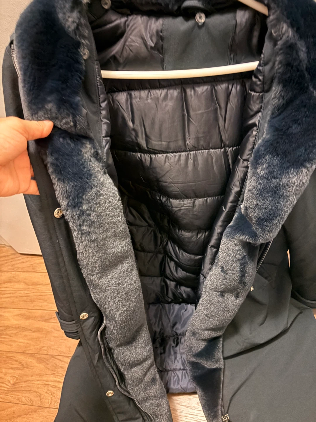 Long Black Winter Coat with Faux Fur - photo 2